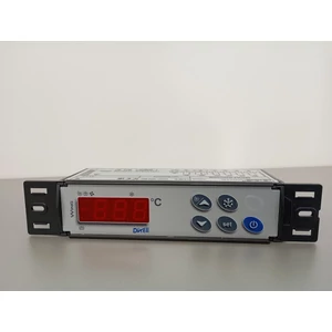 XM244L-500C0 digitális hőfokszabályzó