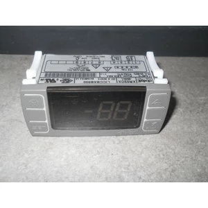 XR20CX-5N0C1 digitális termosztát
